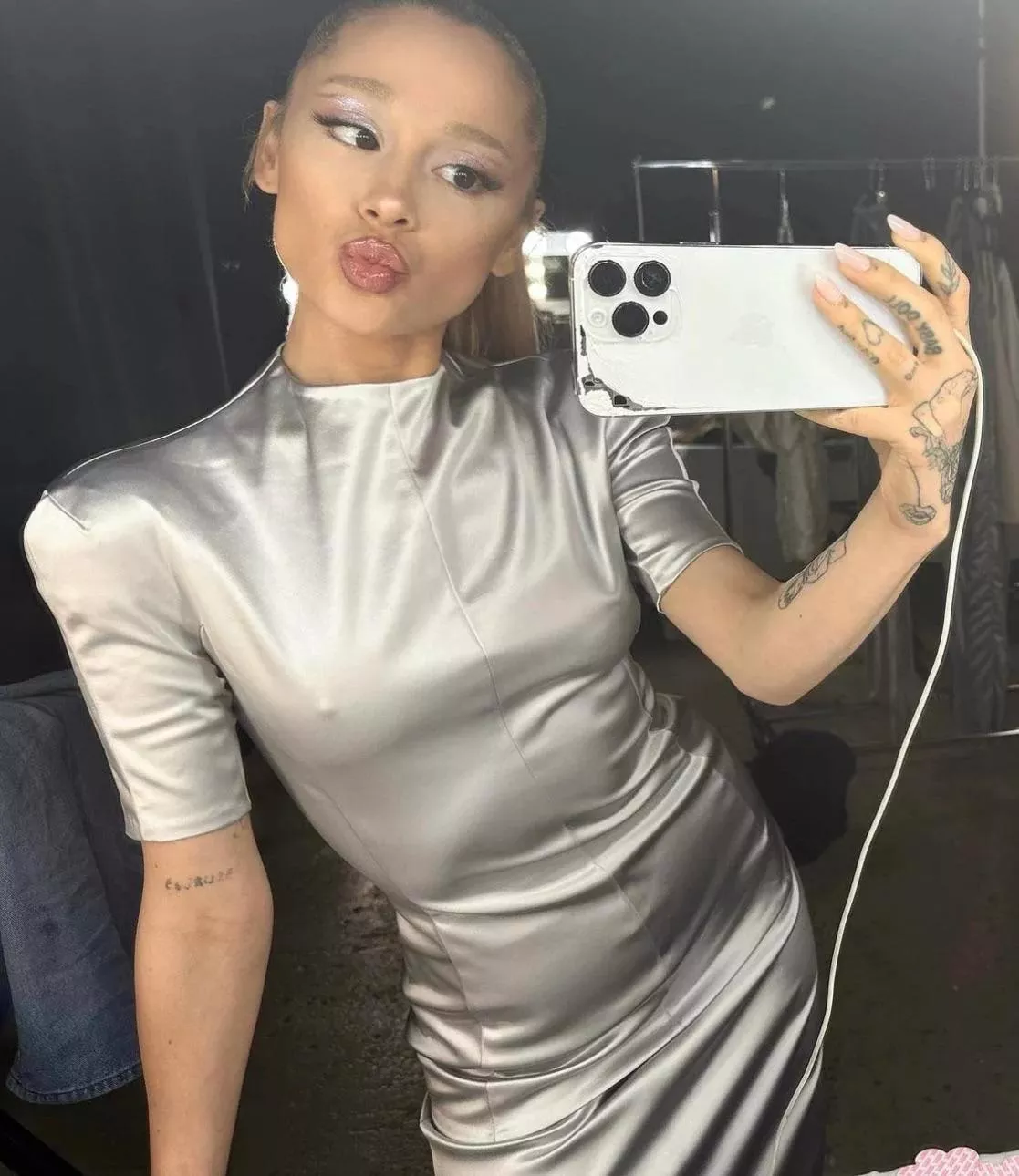 Ariana Grande Braless