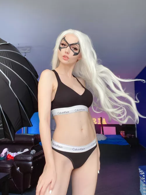 Black Cat by Sia Siberia