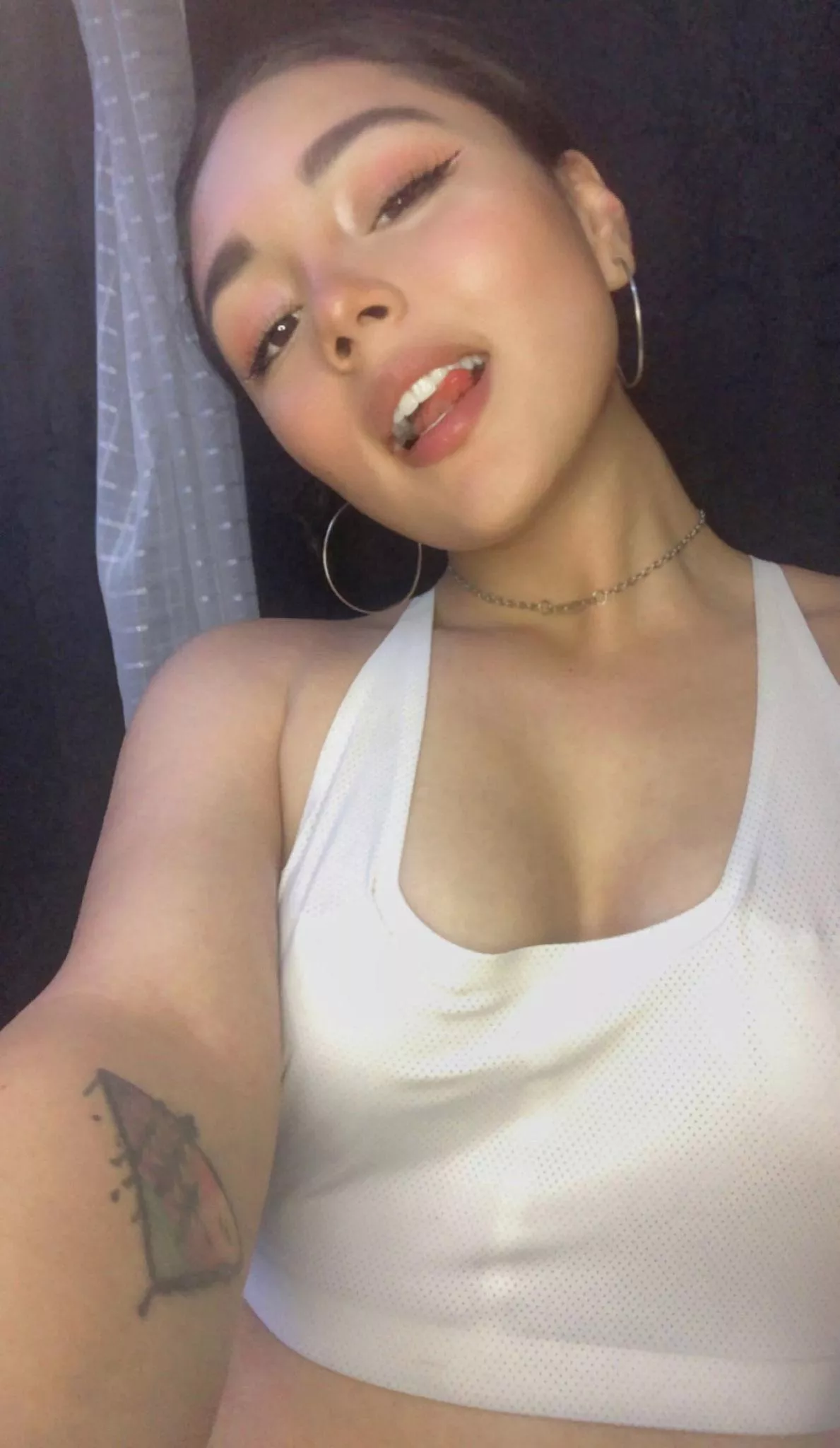 Does this make-up suit me? 😊