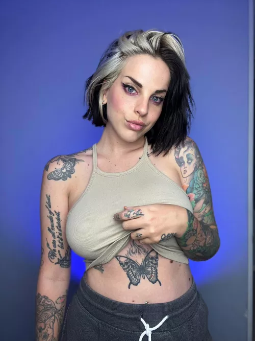 I contract my pussy and it gets really tight, would that be a turnoff?