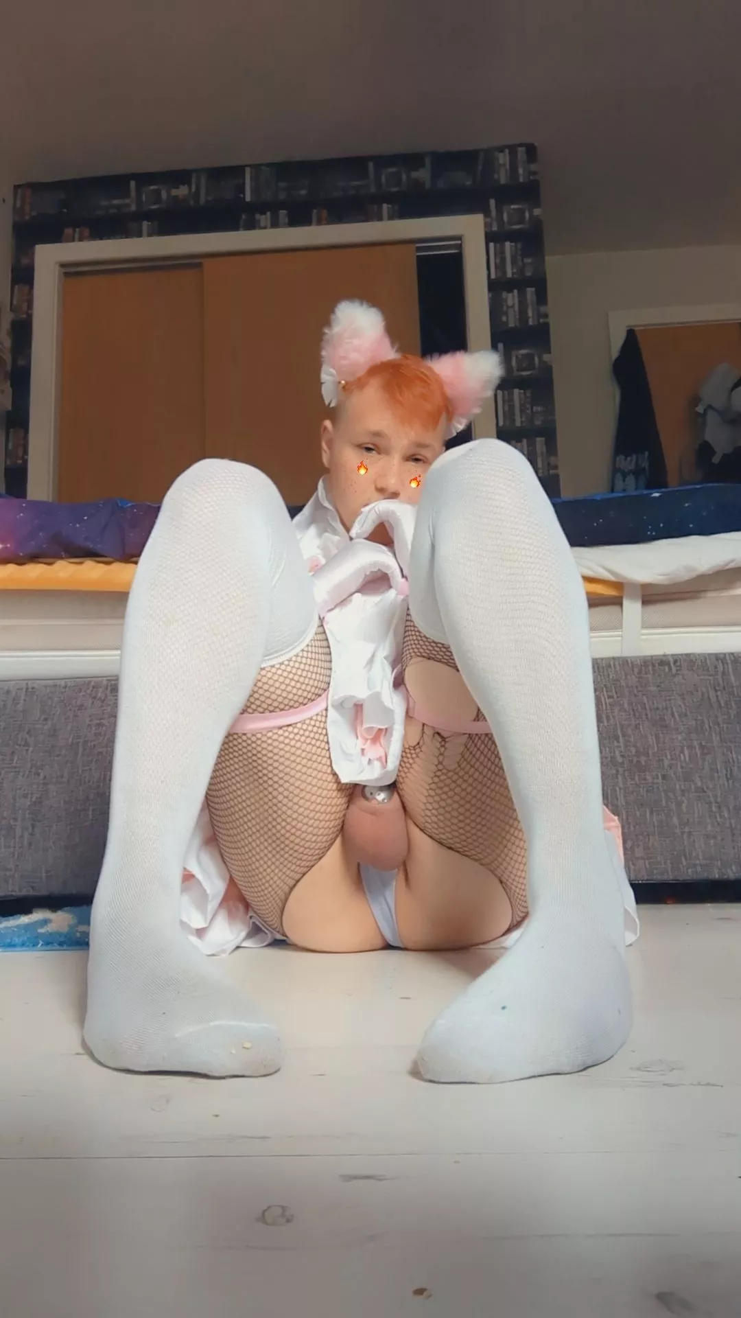 I feel so complete with my cage!