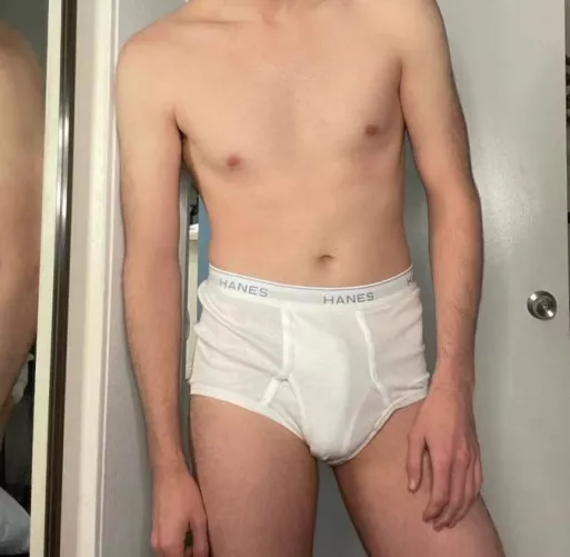 Looking for young Asian guy who would like to sell his used cheap white briefs. Uncut is a +++