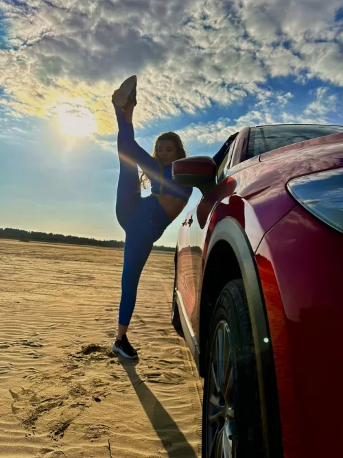 Stretching our bodies, exploring our desires... together.