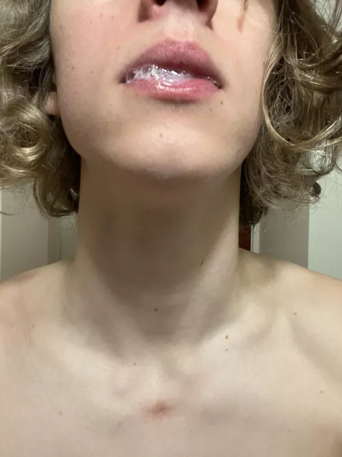 That reward taste when daddy feeds you babies🥰 (18 dm open^^)