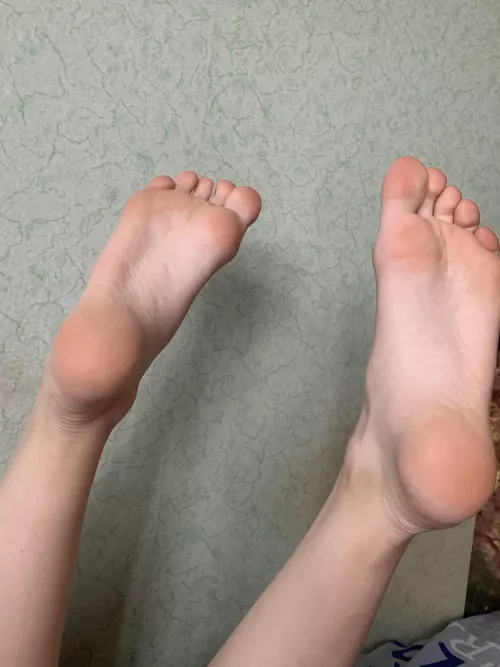 Want to take a sinful journey through my legs?