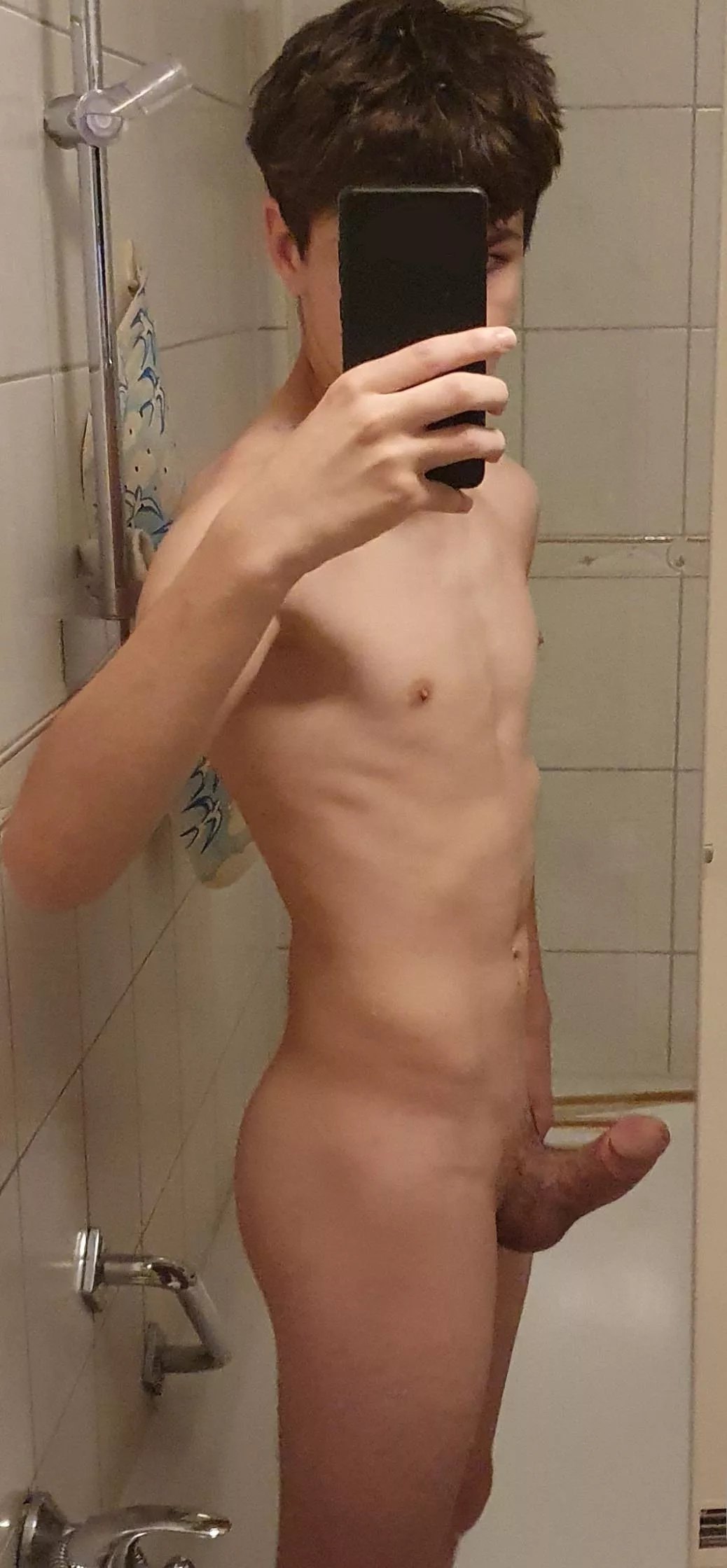 What do you think of my Twink Bod