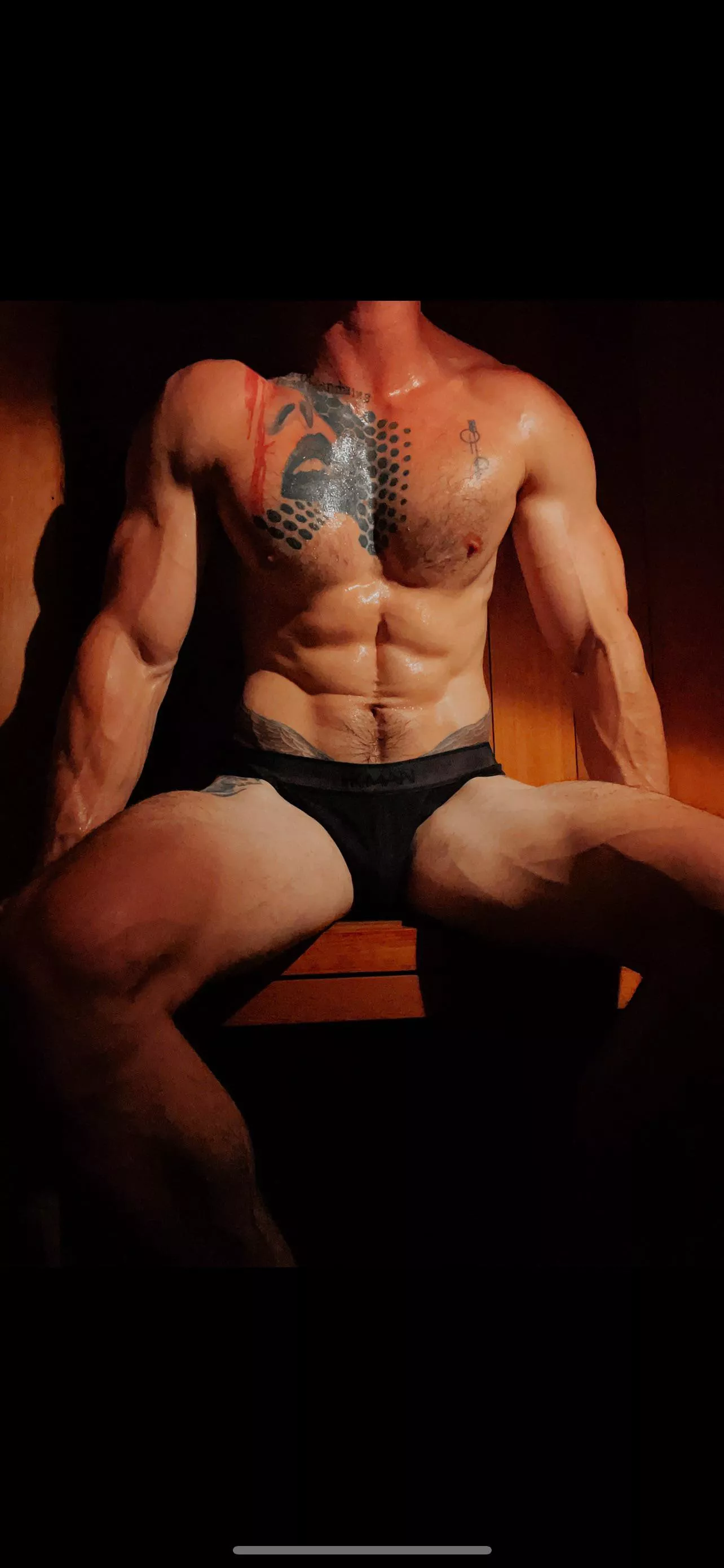 Who doesn’t love a sweaty sauna session 🥵