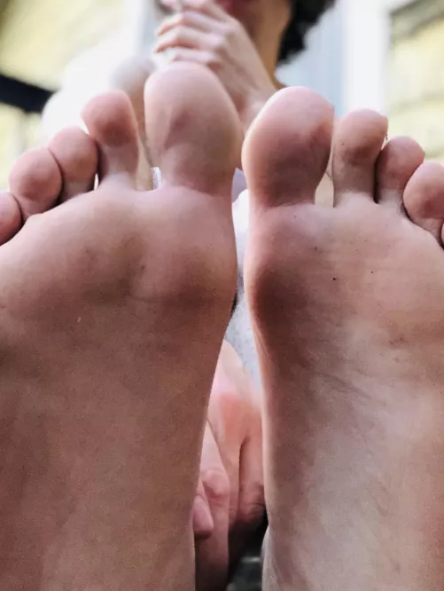 would you suck on my toes?