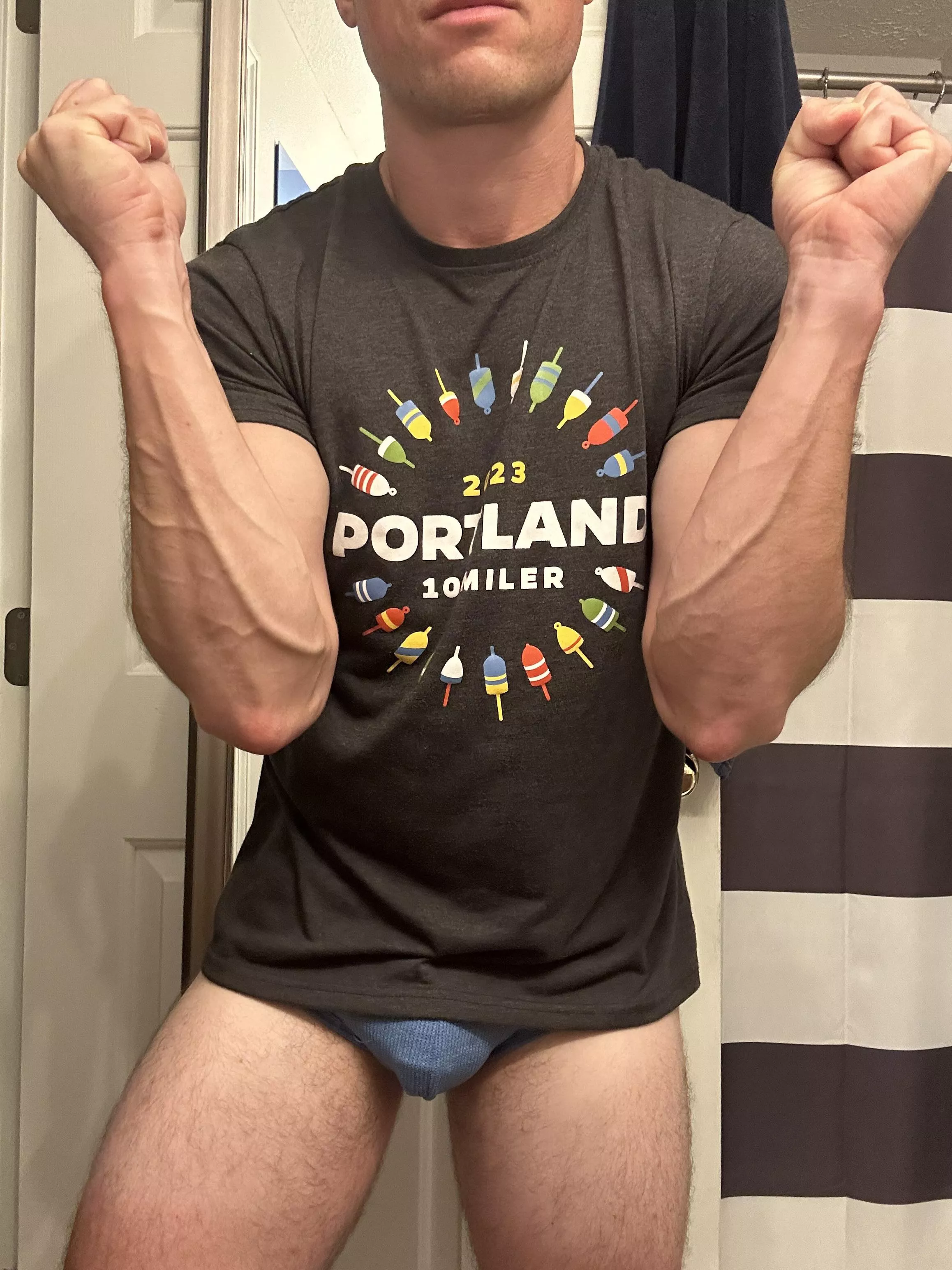 [35] my ex really liked my veins