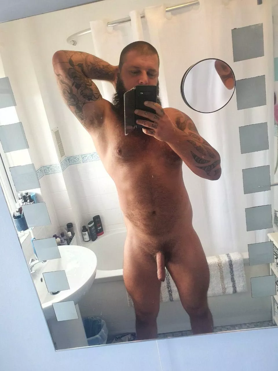 [40] I've been told I give off Daddy vibes. What do you think?