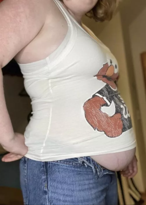 after stuffing myself ;) i can’t believe how much fat spills out of this shirt that used to be big on me..