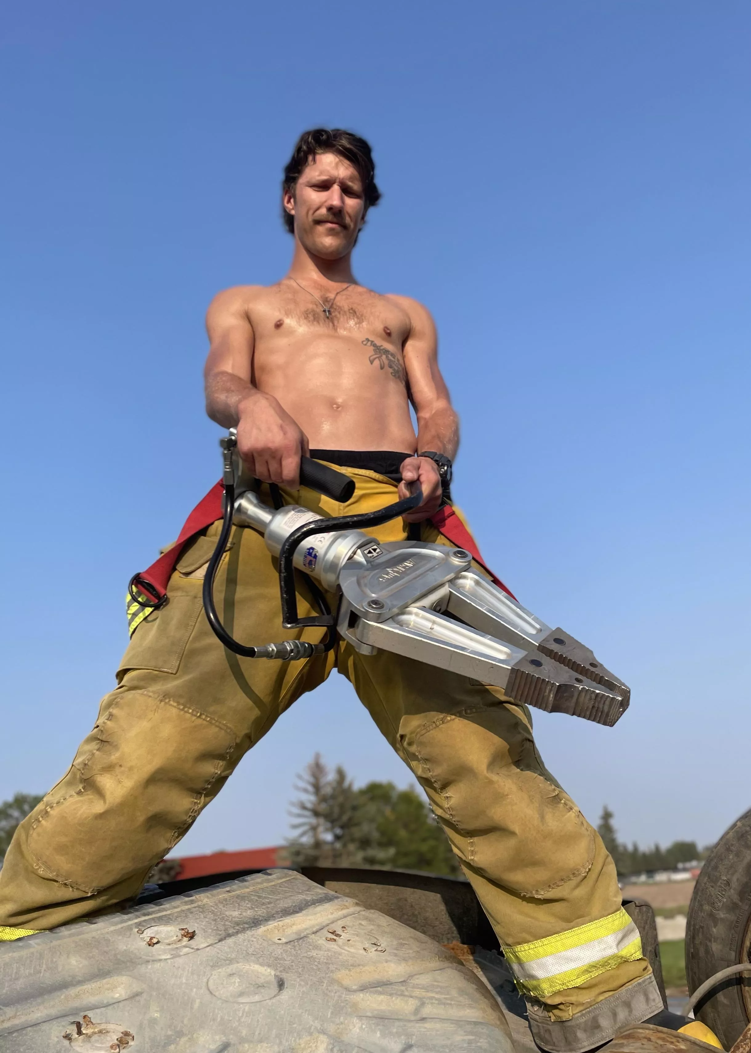 Any ladies care for a free calendar?