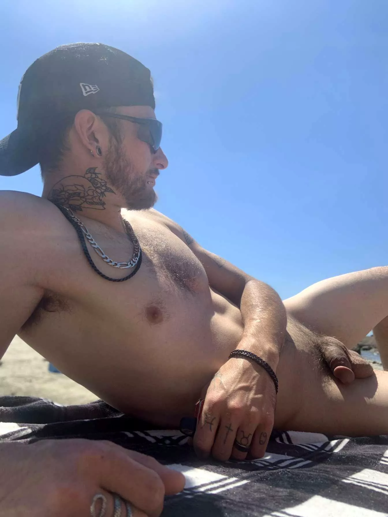 Can I be your new favourite sight at the nude beach?