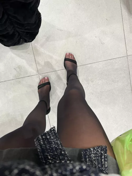 Do you like tights with heels?