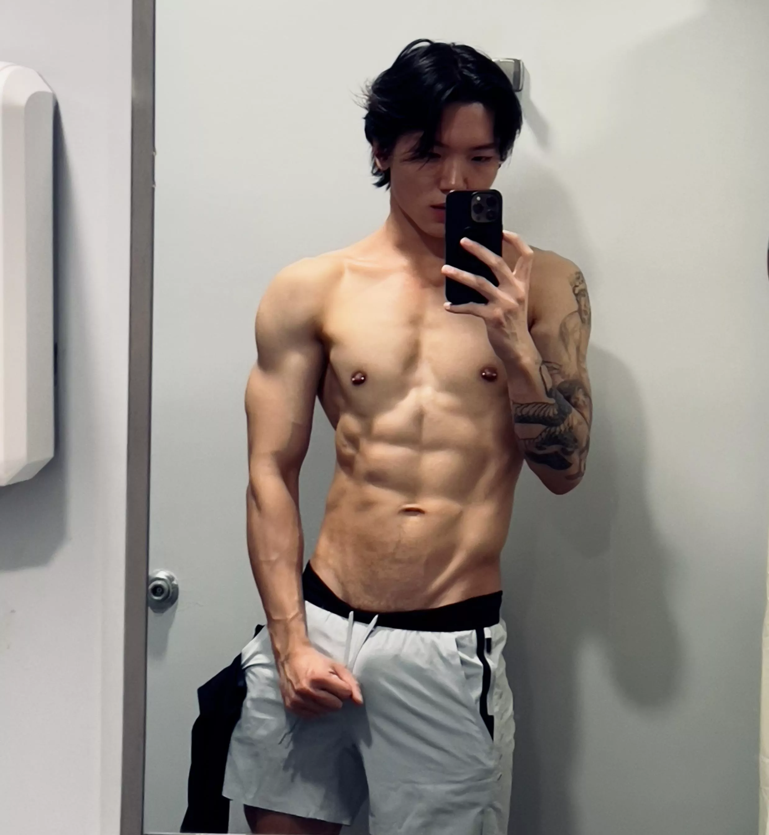 Happy sunday! My pisces gills are back 🐠