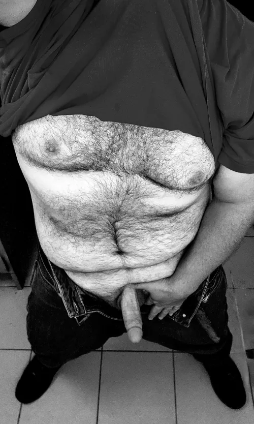 Holiday weekend and I wish I was out enjoying it instead of stuck in here.