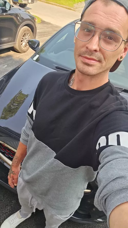 Hope all you awesome dudes are staying safe, and having fun this long weekend! 🌞