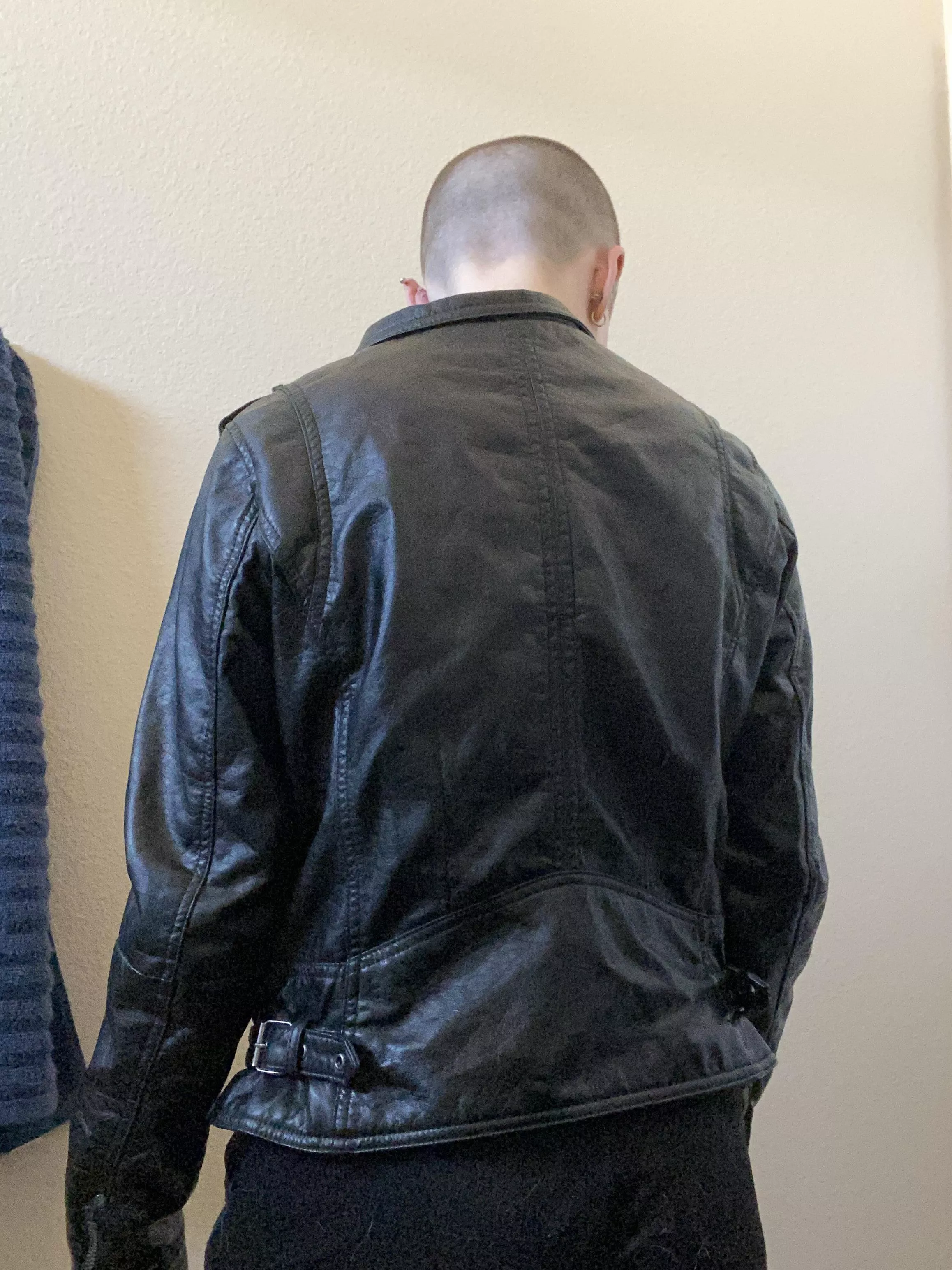 Leather jackets are the best 🥵