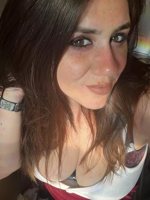 My eyes are up here 😜