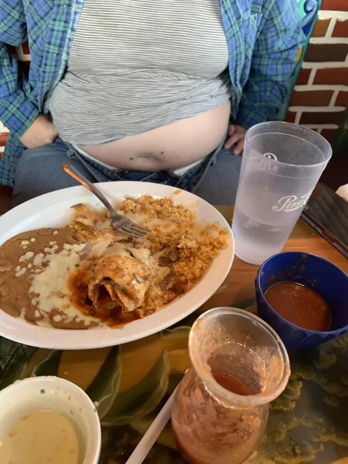 Public stuffing ☺️