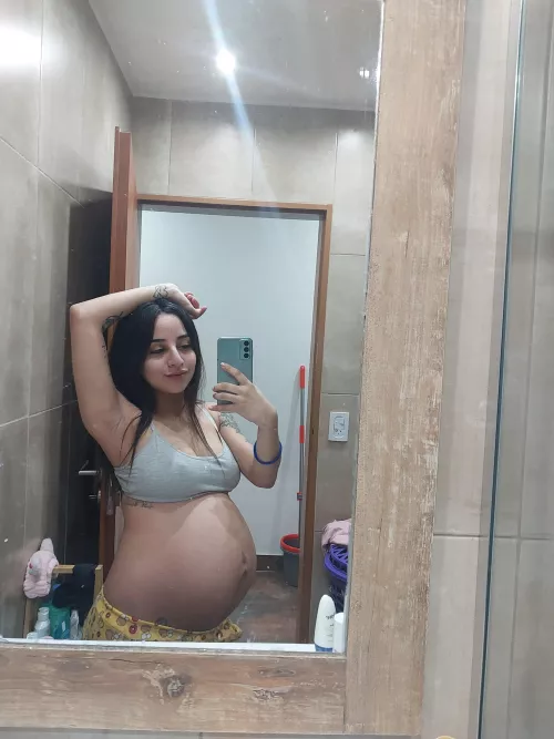 tomorrow is 35 weeks honey