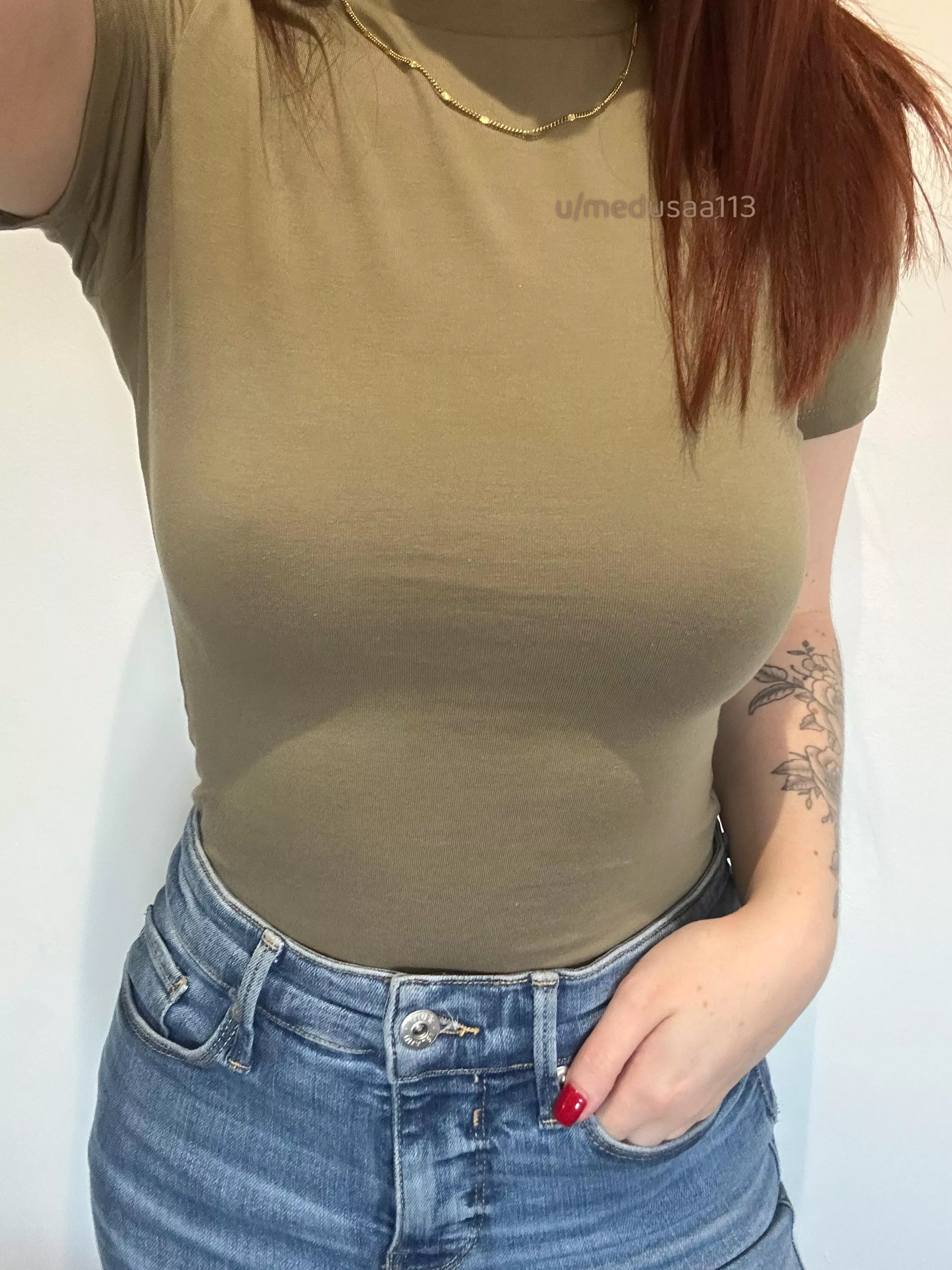 Dinner date last night 🖤 (F)