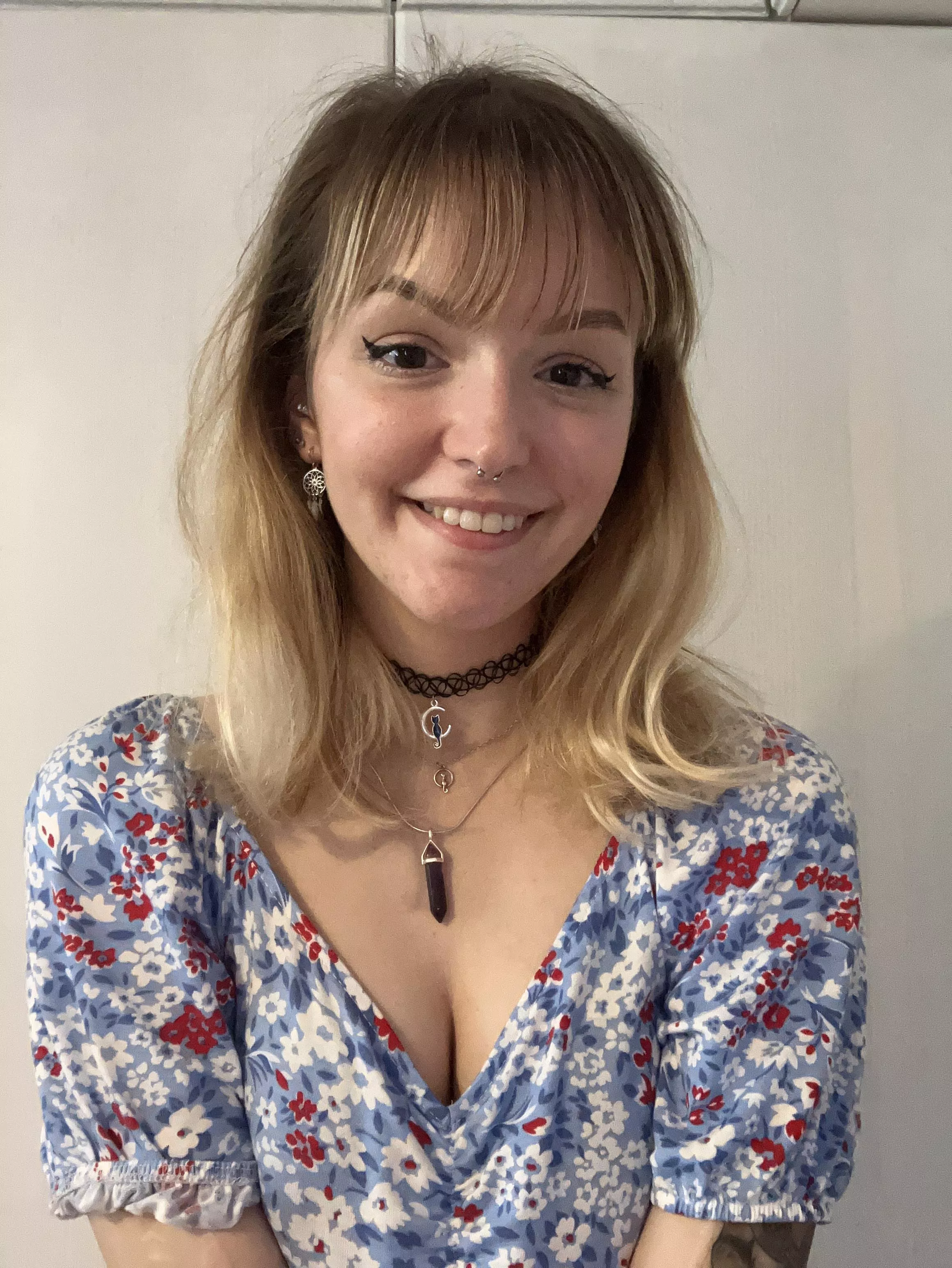 (F) Wanting Summer dress season to last a little longer ☀️