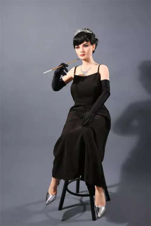 Help locating a legitimate listing and name for this doll?