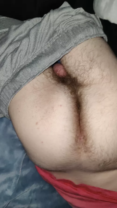 Kinda wish I had a roommate to breed my ass everynight