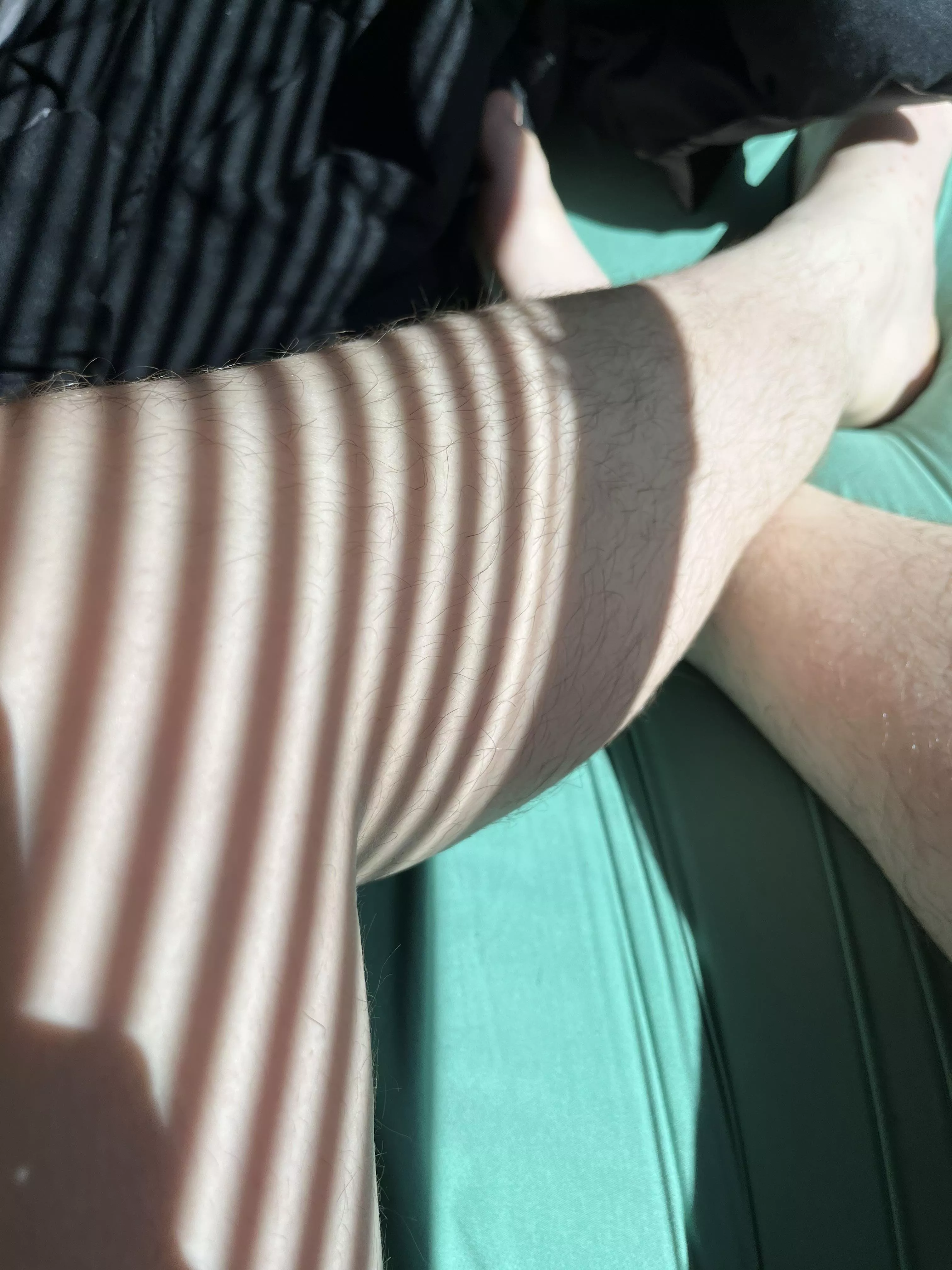 [LEGS] Would you peek through my blinds? 🫣💜