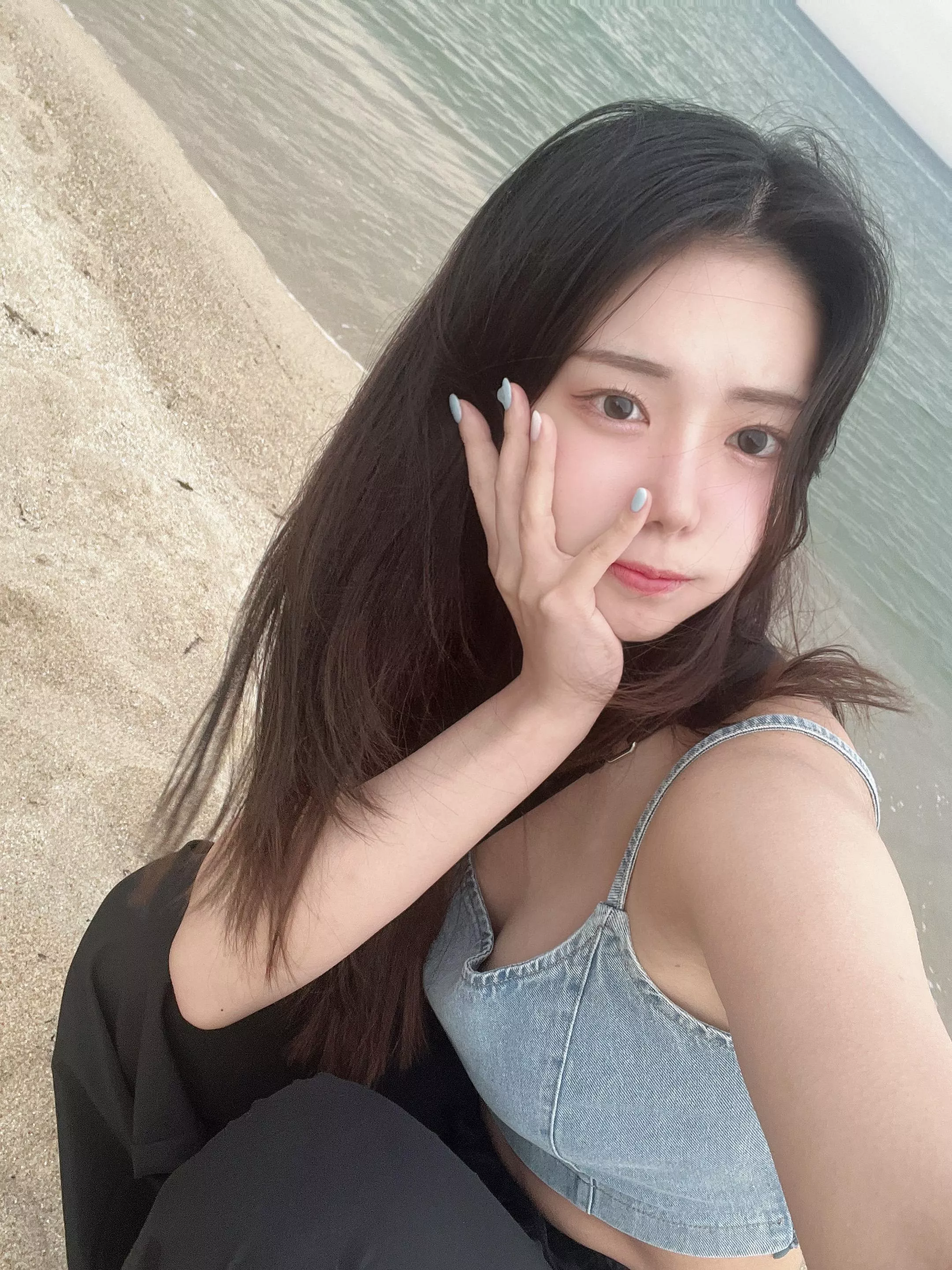 this outfit is perfect to be braless :D