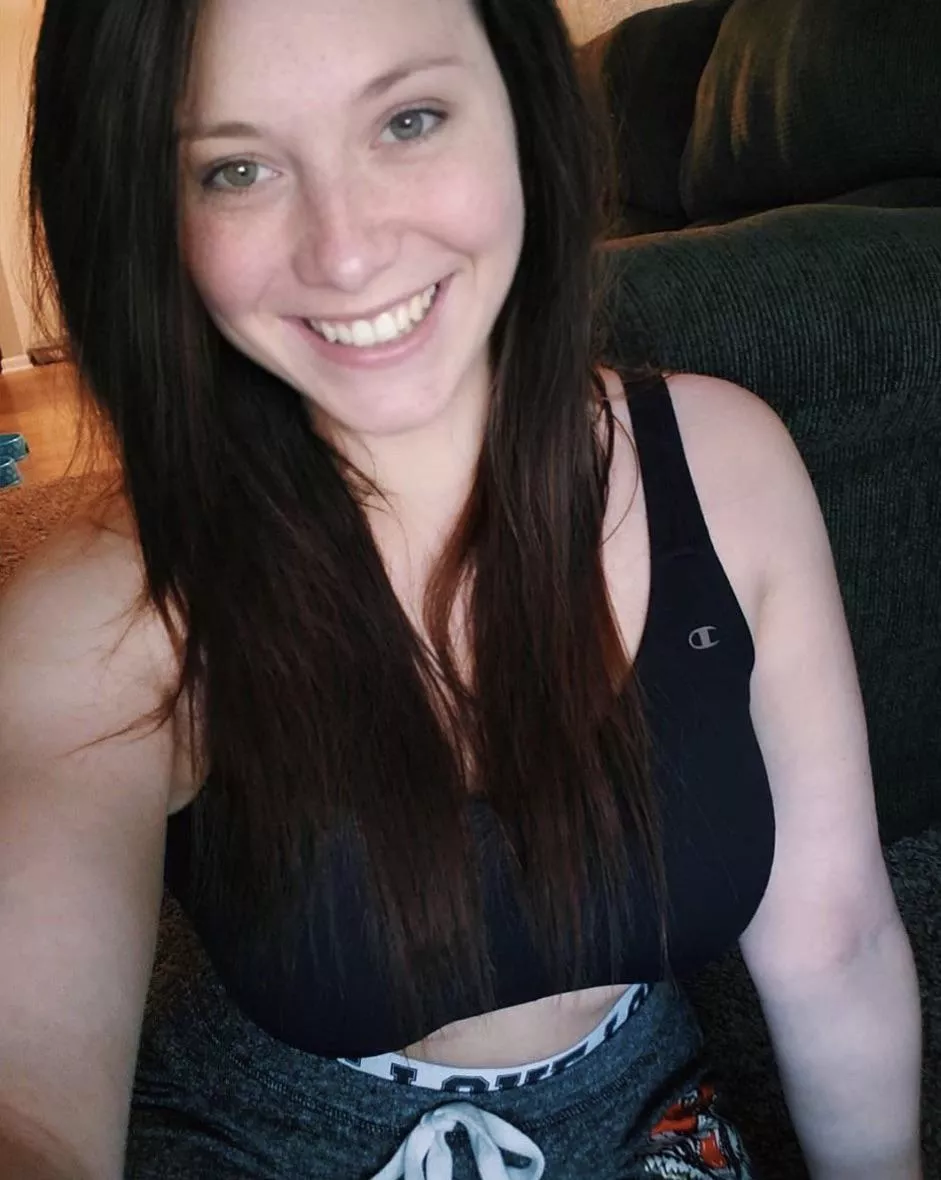 20F single mom feeling better about myself