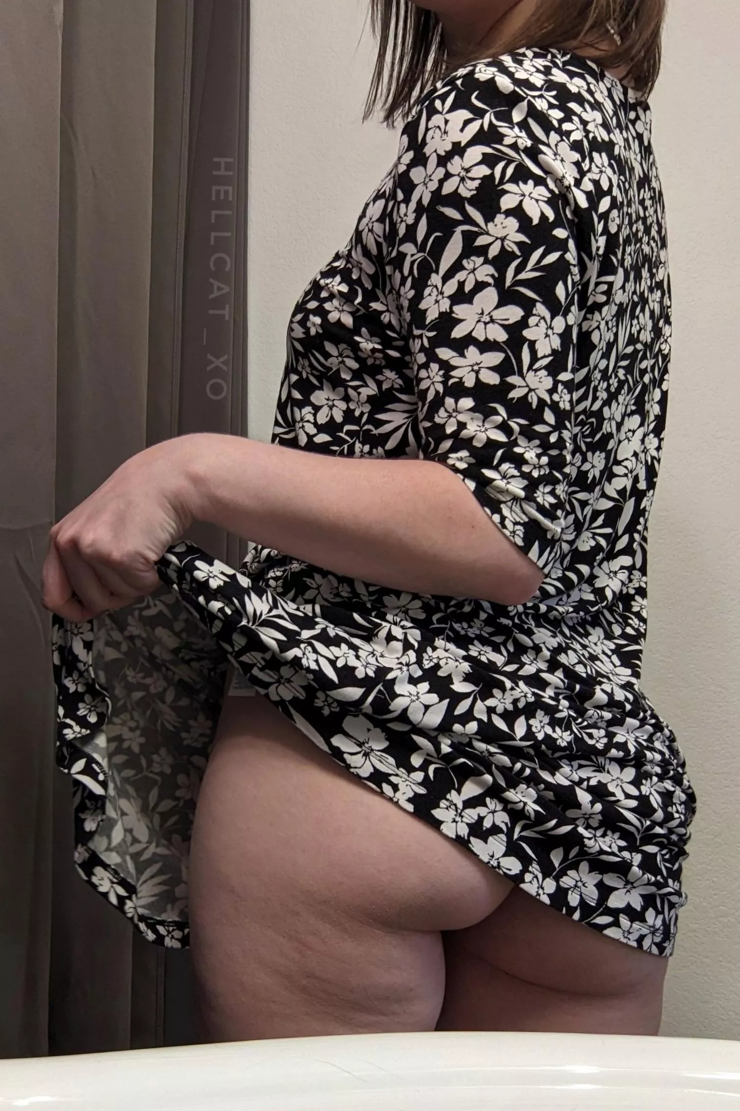 a peek at my first day of school teacher fit!