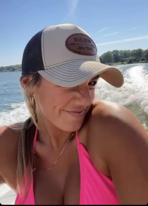 Agar still teasing it