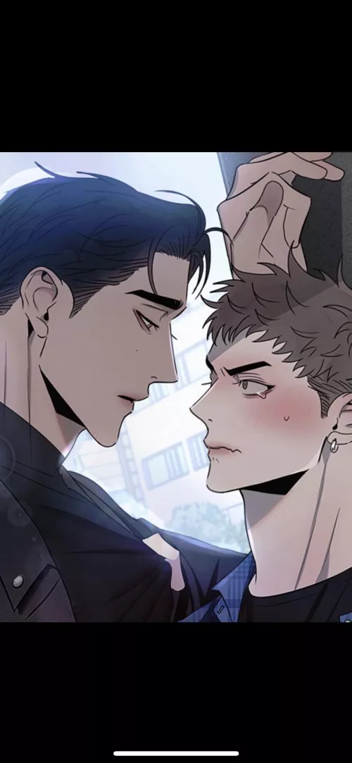 Anyone knows what’s title plss?