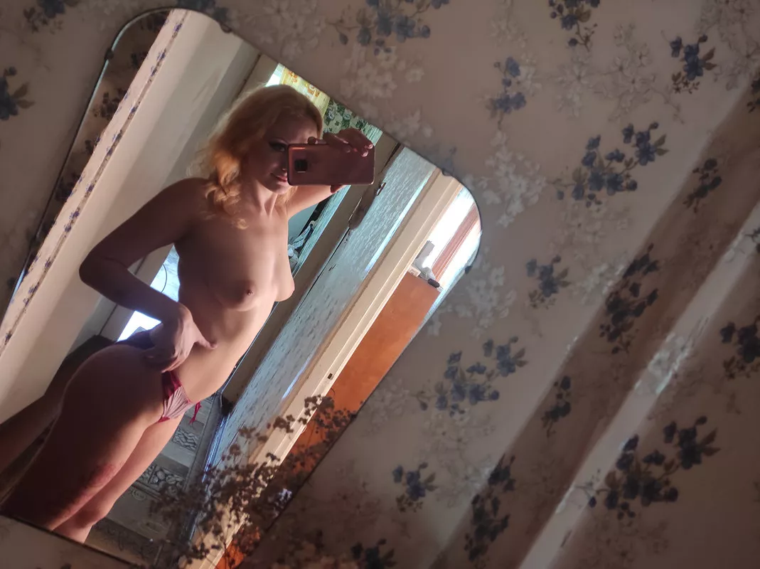 Come over and play with me