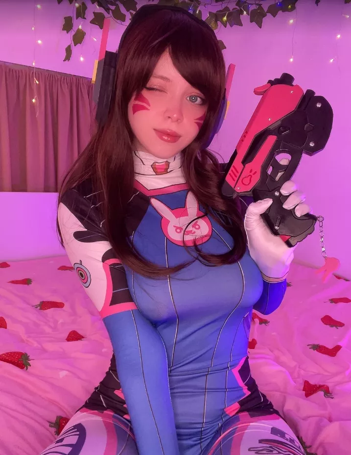 D.Va by peachybabyfrog (me)