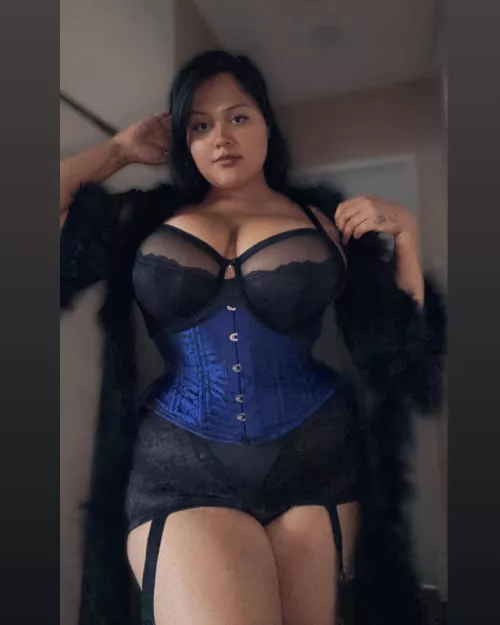 From the other day 💙🖤