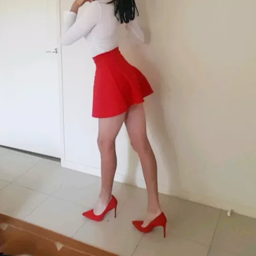 I bet my girlfriend I could get more men's numbers then her. Do I have a chance?