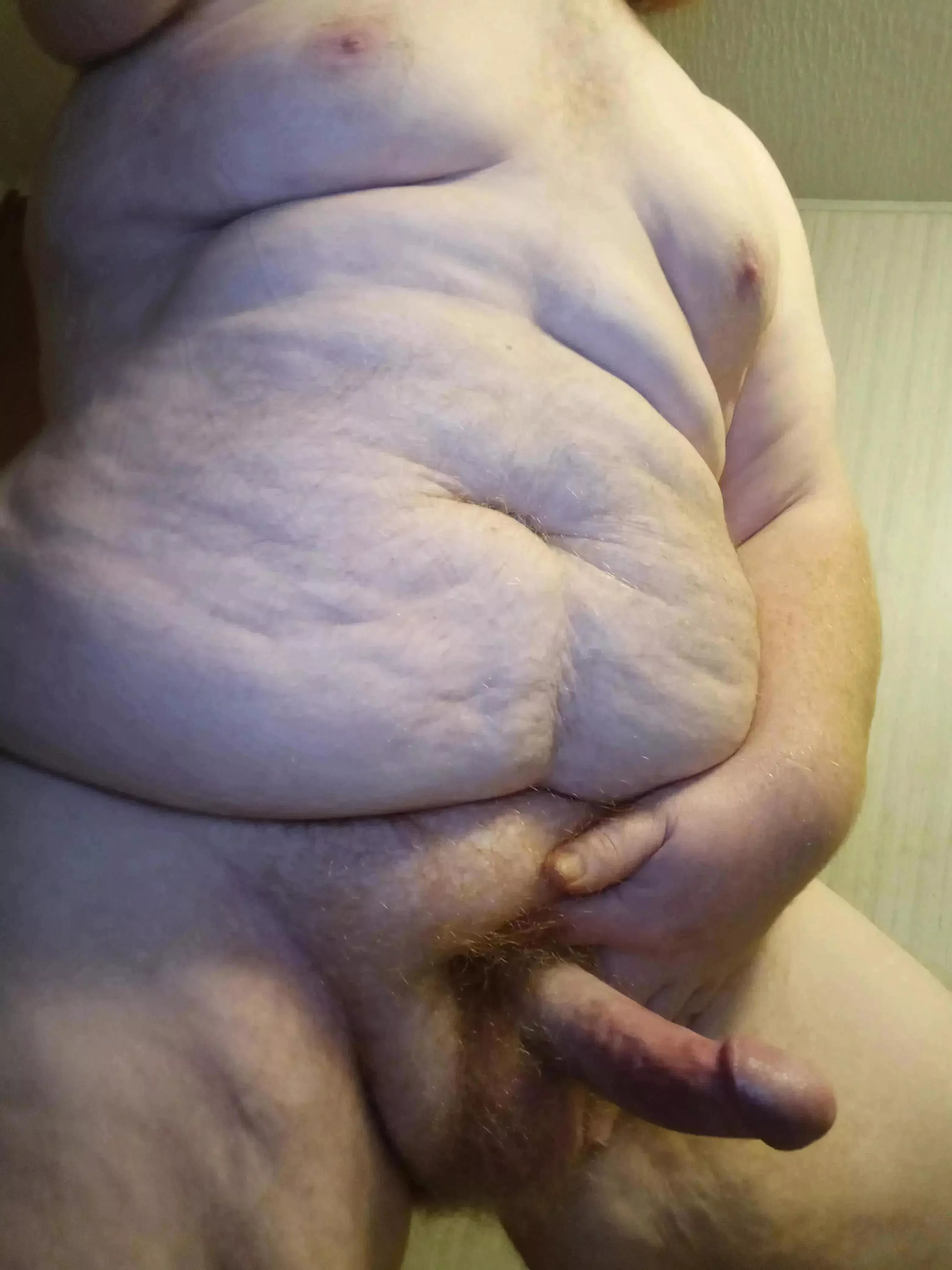 I could use a mouth to milk my cock 😈