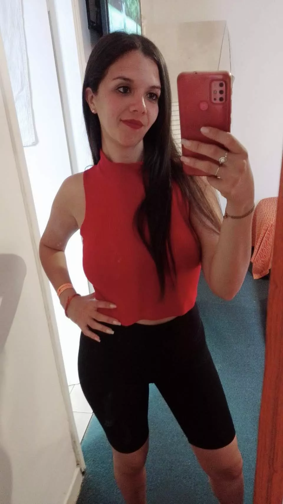 I love my red crop top ♥️