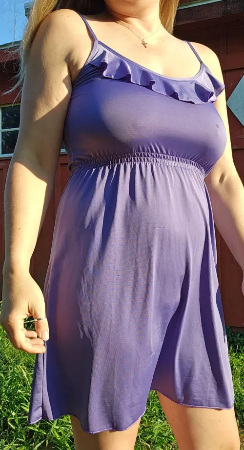I love this nice summer dress! I also love the color! 42F
