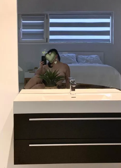 Im not used to taking and sharing nudes, but I tried being modest and artsy hihi