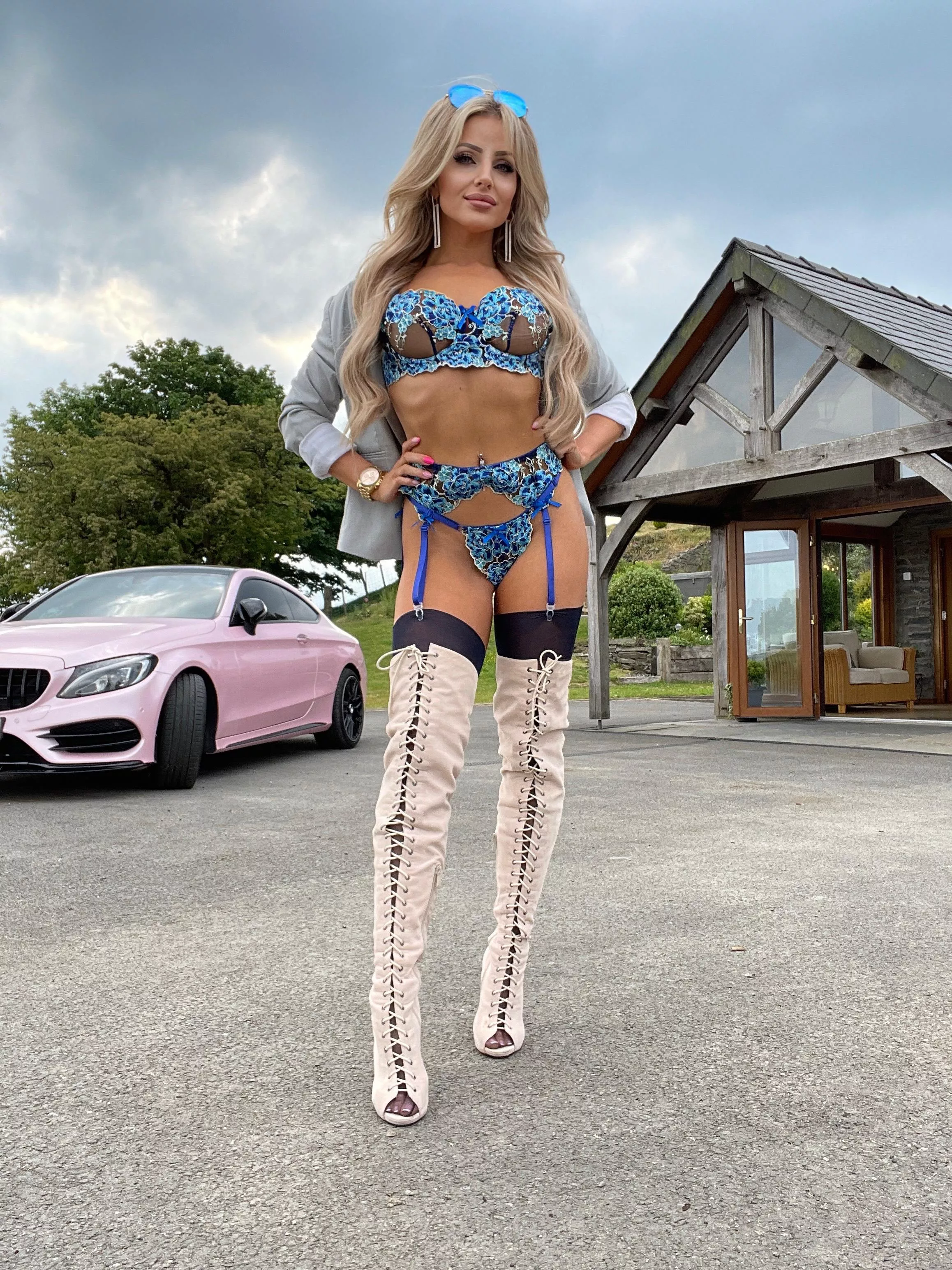 I'm your local badass milf