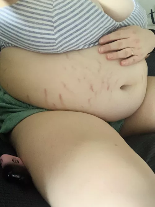 I’ve been eating good… does it show? 28F feedee