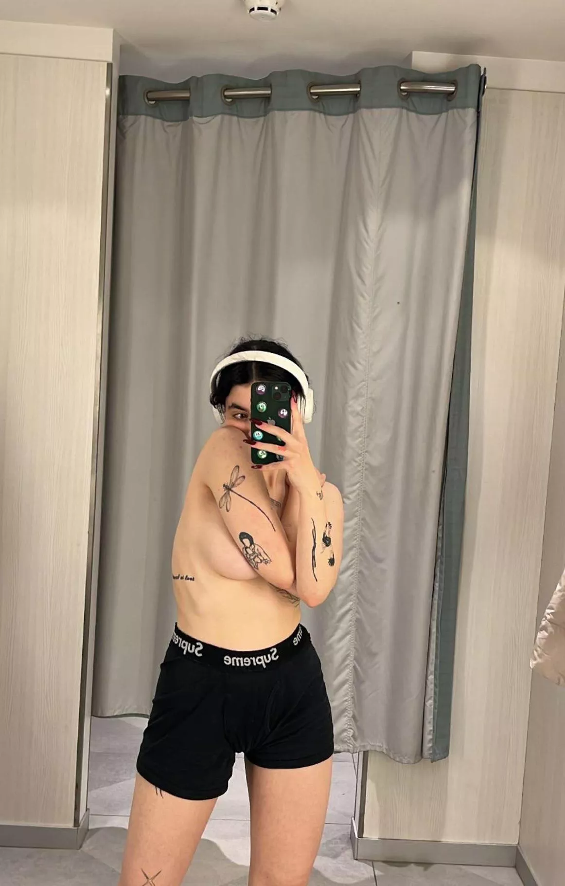 My friend took all my clothes, now I can’t leave the dressing room