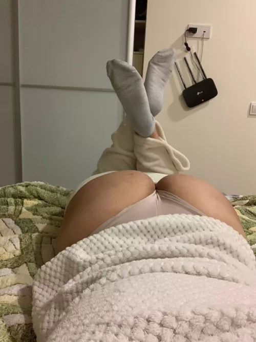 Three asses to taste, who first?