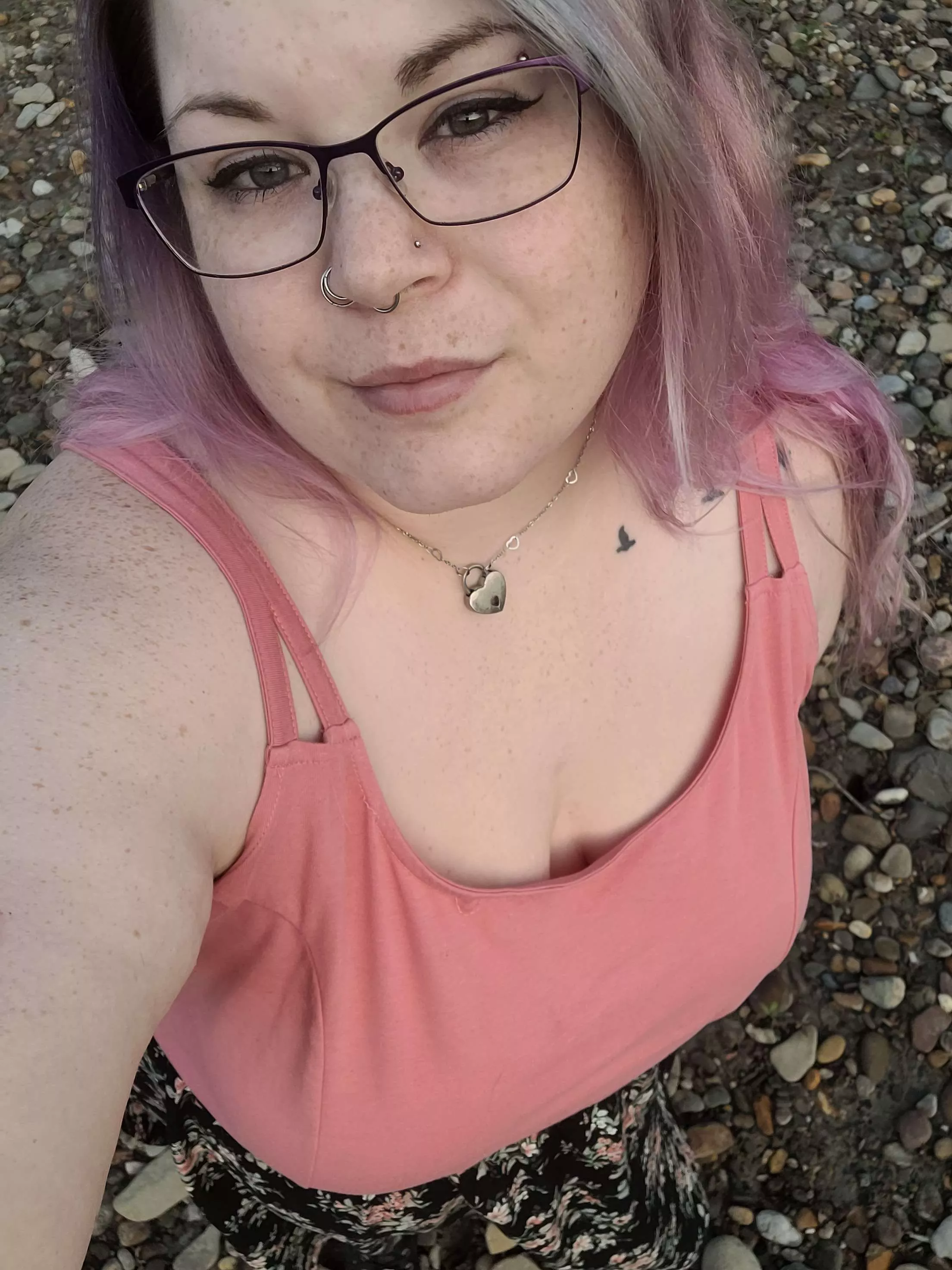 Would you show me off if I was yours?