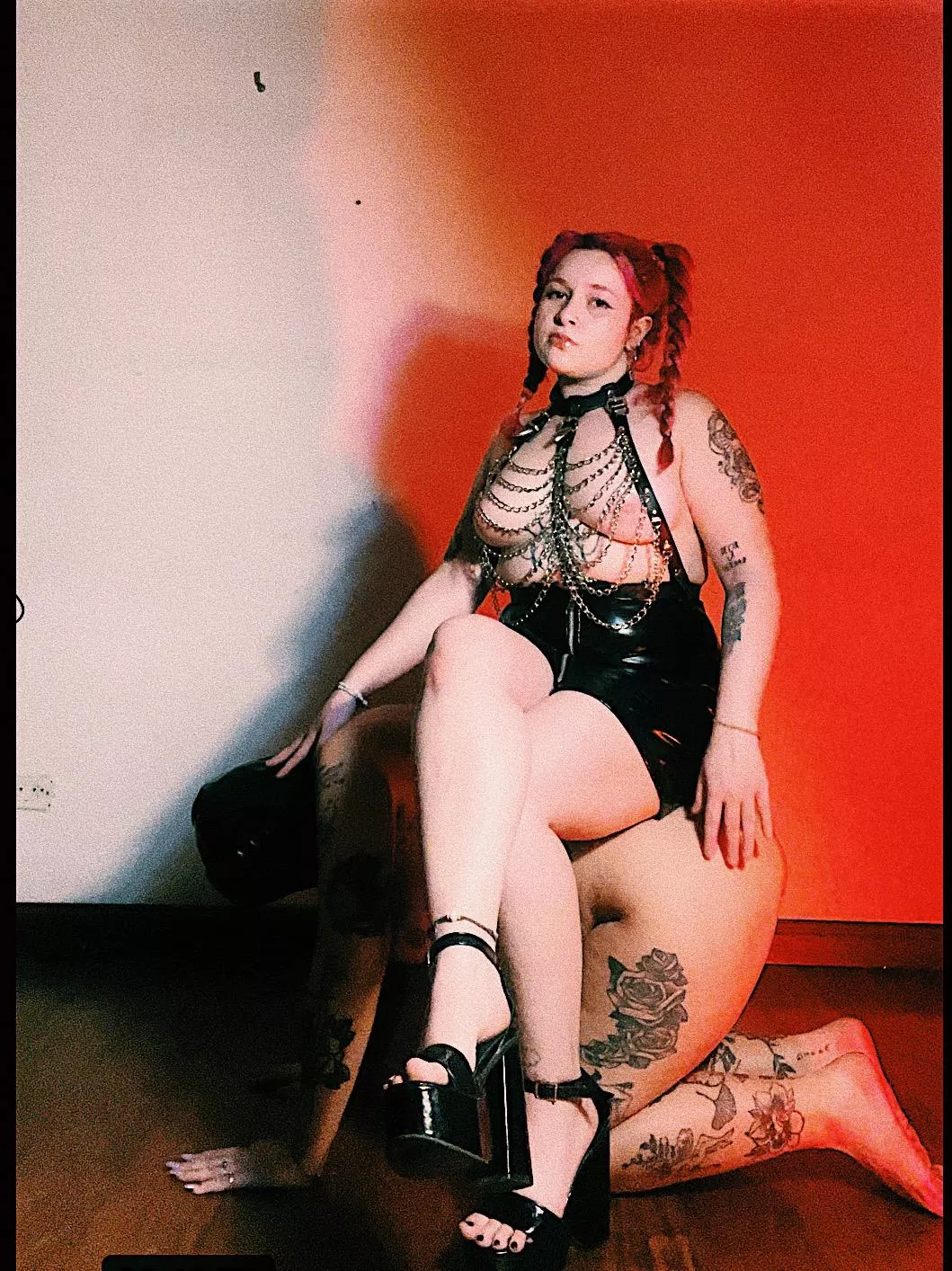 A good and obedient submissive [domme]