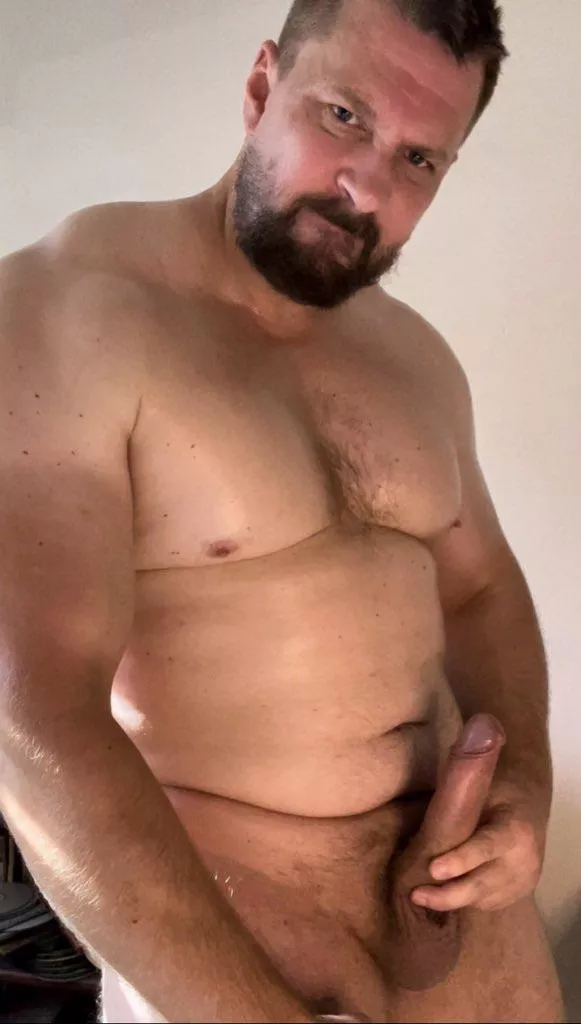 Daddy need some help down here…